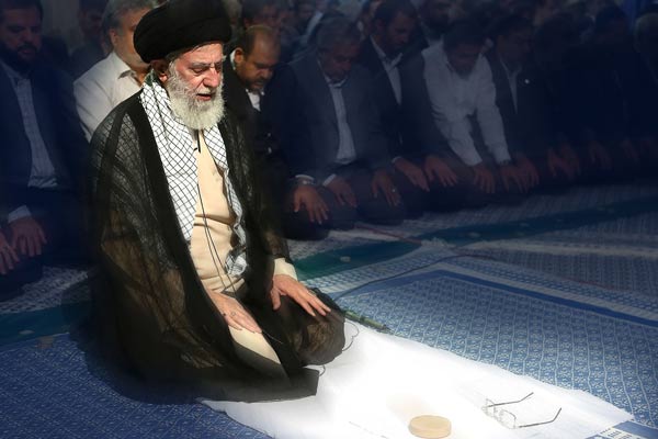 چه کنیم که از نماز سیر نشویم