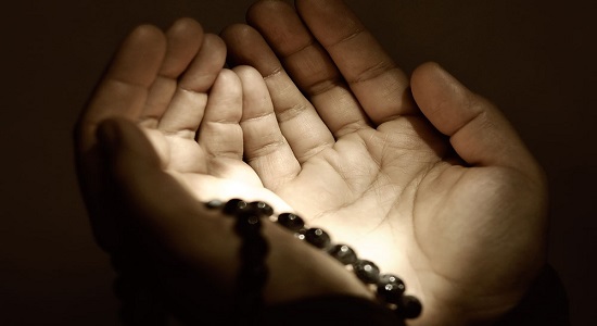 حضور قلب در نماز به چه معناست؟