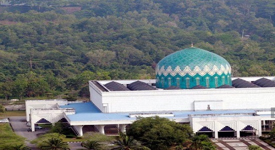 صدور مجوز اقامه نماز در مساجد «ساراواک» مالزی