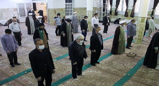 برگزاری نماز جماعت در مساجد بلامانع است