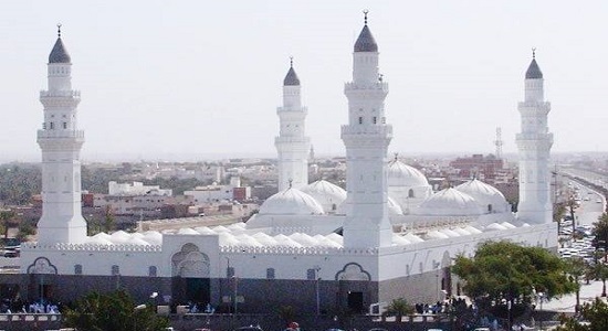 بازگشایی مسجد قبا برای اقامه نمازهای پنجگانه