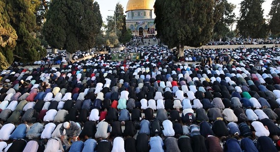 اقامه نماز جمعه ۳۵ هزار فلسطینی در مسجدالاقصی