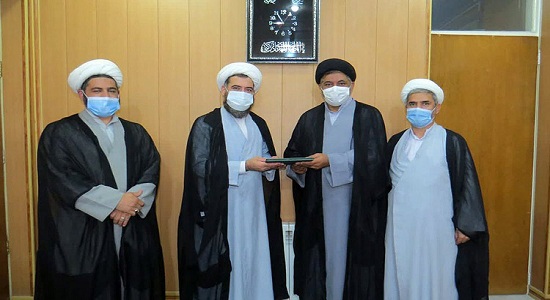 گفتمان دینی با رویکرد نماز در یزد برگزار می‌شود