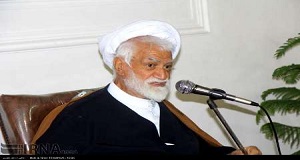  نماینده ولی فقیه در هرمزگان : اگردرجامعه نماز حاکم شود ، جامعه سامان پیدا می کند