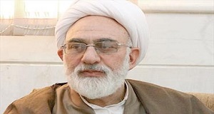  استاندار قم مطرح کرد: لزوم ارایه طرح های مدون برای نصب المان ها و نمادهای شهری نماز