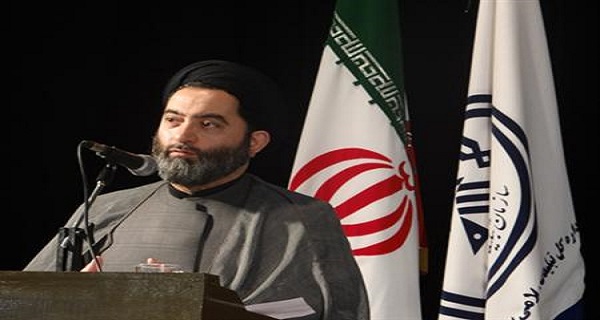 معاون سازمان تبلیعات بیان کرد  انتقاد از عدم‌بیان فضیلت‌های اقامه نماز در مسجد از سوی رسانه‌ها
