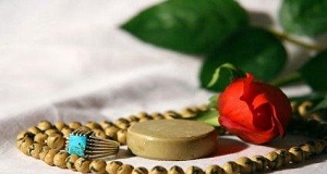 آیا می توان سن نماز را به امید توبه به تعویق انداخت؟