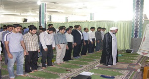نقش نماز در بازسازی معنوی دانشجویان