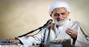 رئیس ستاد اقامه نماز کشور: وضعیت نماز مطلوب نیست/ لزوم استفاده از جوانان در هیئت امنای مساجد