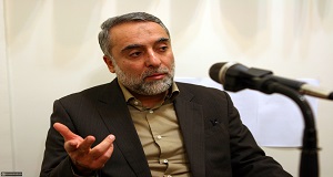 تهي شدن مساجد از بصيرت عامل انحراف