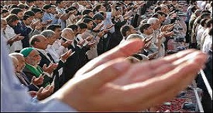  استاد حوزه و دانشگاه: نماز چهره دین و معرف آیین الهی است 