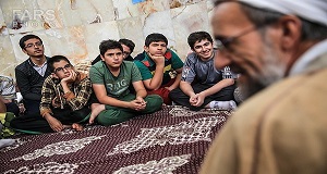 ظاهر افراد مجوز ورودشان به مسجد نیست/مسجد محل وحدت فطرت الهی انسان هاست