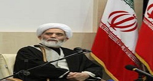 امام جمعه همدان تاکید کرد: برپایی اقامه نماز ظهر عاشورا نماز حد فاصل بین شرک و ایمان است.