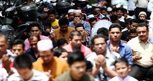 نماز ، نشانه دين داري ومسلماني