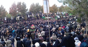 نمازگزان بلژيکي افراط گرايان را محکوم کردند