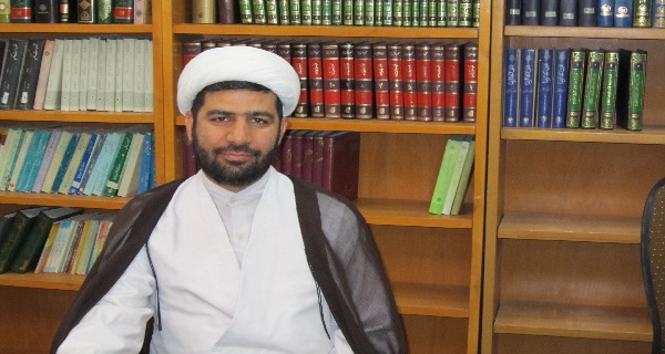 تولید روزنگار نماز ویژه مدیران مدارس/ برگزاری دوره معارف نماز برای ائمه جماعات