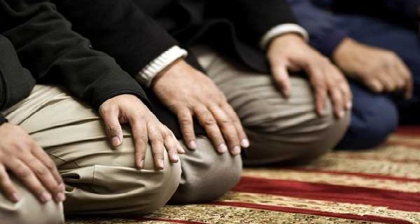  چرا نمازخوان‌ها گناه می کنند؟