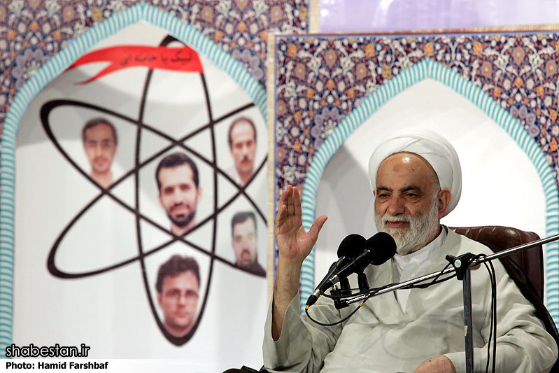 زندگی انسان باید صرف آموختن علومی برای ارتقاء تمدن اسلامی شود