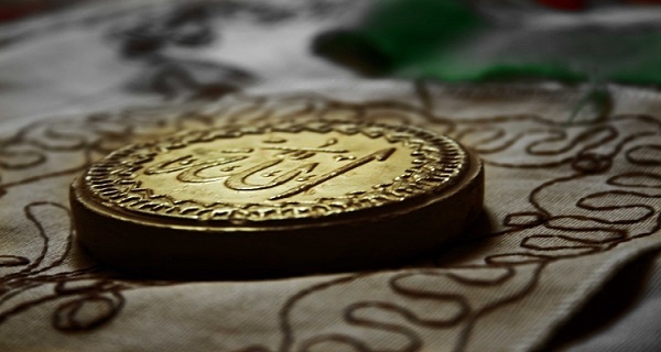 لزوم توجه به نماز و اعتقادات دینی دانش‌آموزان