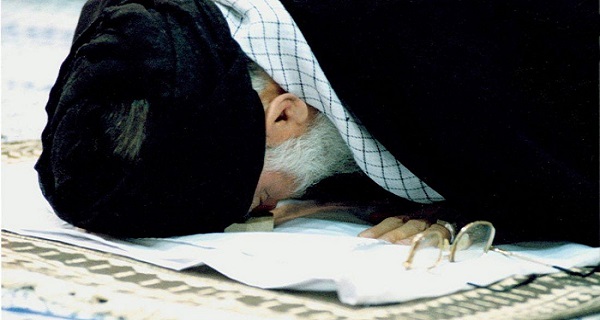 آثار و بركات نماز اول وقت در آیات و روایات