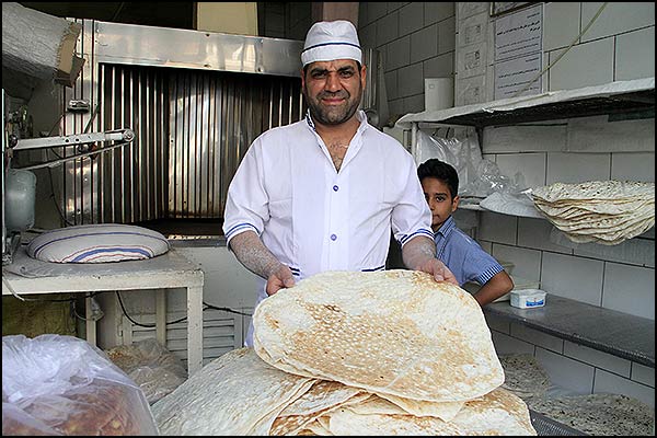 نانوا شدم تا نماز صبحم قضا نشود