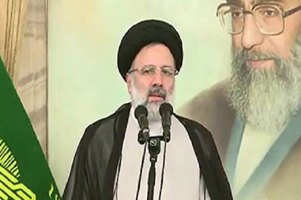  لزوم بهره گیری از ظرفیت نمازهای جماعت حرم مطهر برای تبیین و تعمیق مفاهیم دینی