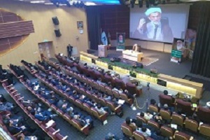 تلاش برای اقامه نماز و احیای نماز در ادارات  مصداق جهاد كبیر است .