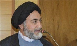/ مسؤولان برای ترویج نماز پای كار باشند