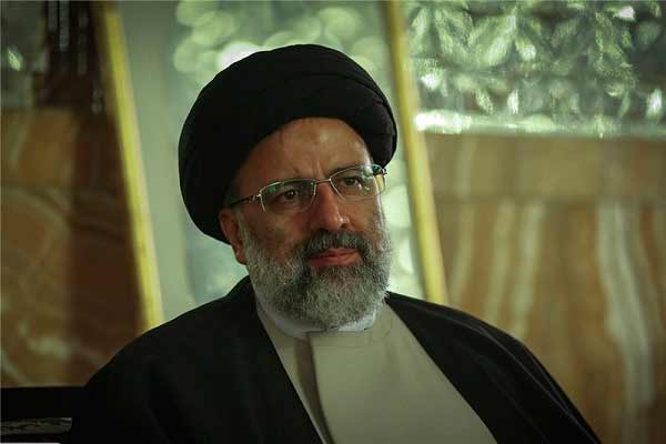نماز امیدبخش‌ترین میقات برای انسان سالک است.