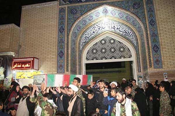مسجدی که یک محله را اداره می‌کند / مسجدی که به همت حجت الاسلام قرائتی برپا شد