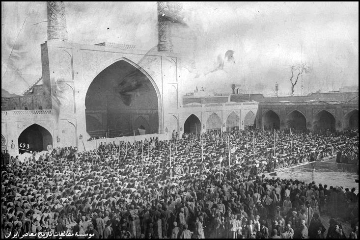کتاب «قوانین نماز و مسجد از دوران قاجار تاکنون» تهیه و تدوین می‌شود