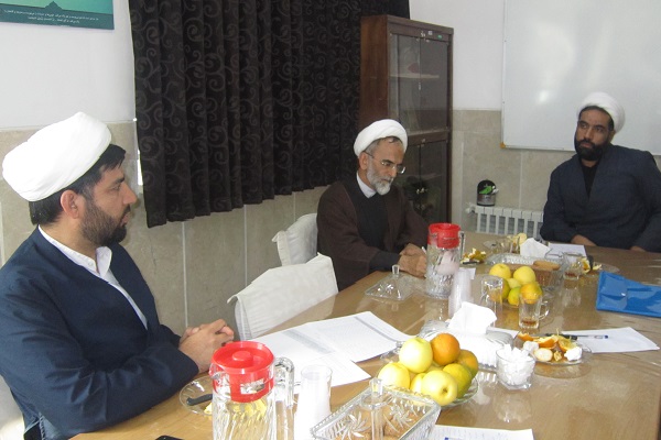 نشست معاون محترم امور فرهنگی  مجمع جهانی اهل بیت (ع) و مدیر محترم مرکز تخصصی نماز 