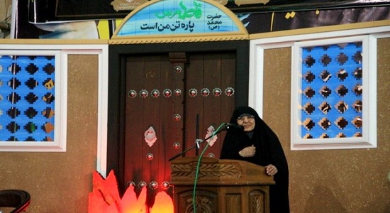 نماز و عزاداری امام حسین (ع) کلیدواژه‌های دین است