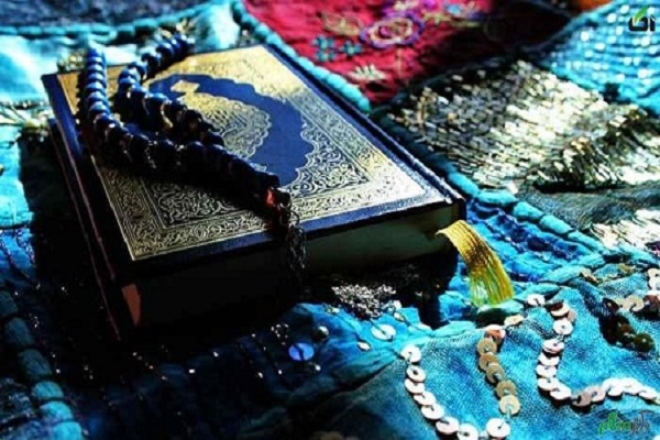 اهمیت نماز از منظر قرآن کریم و دلالت‌های تربیتی آن