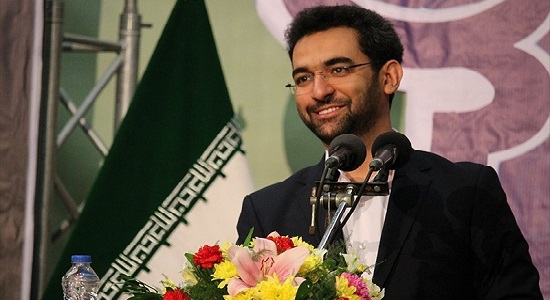 مسئولیت ما برای ترویج دین بالاتر از نگرانی آسیب های فضای مجازی است.