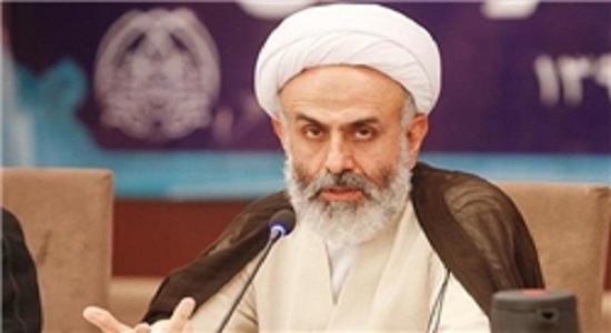  ضرورت برنامه‌ریزی برای برپایی خیمه‌های معرفت در موضوعات مختلف/ گسترش نماز جماعت در امامزادگان از برنامه‌های سال ۹۷
