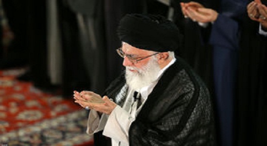  رهبر انقلاب چه زمانی نماز صبح را می‌خوانند؟