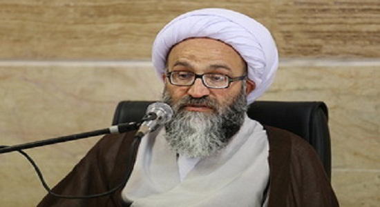   وجود نرده‌های حائل در نماز جمعه یک امر تحمیلی به ائمه جمعه است 