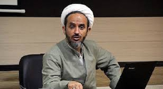     استاد کاظمی؛ شیوه دعوت دانش آموزان به نماز
