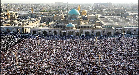 نماز عید فطر در جوار علی بن موسی الرضا(ع)