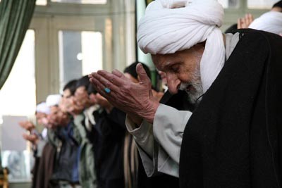 راهکارهای ایجاد خشوع در نماز-1