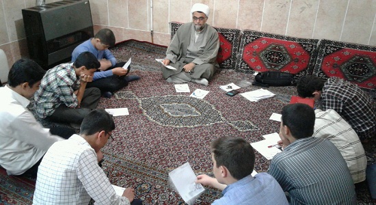 برگزاری دوره های تفکر محور نماز