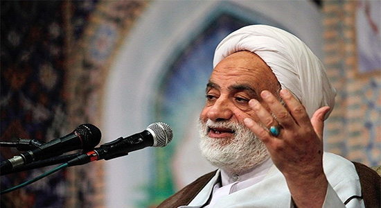  نماز ظهر عاشورا را باشکوه به پا دارید