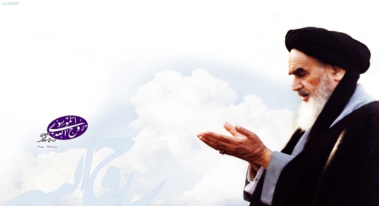 وضوی امام خمینی در سایه ی قهوه خانه ای متروک