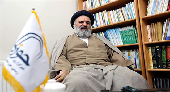 وظیفه امام جماعت تنها نماز خواندن نیست/ نگاه‌های سطحی و گزارشی به حوزه نماز خاتمه یابد 