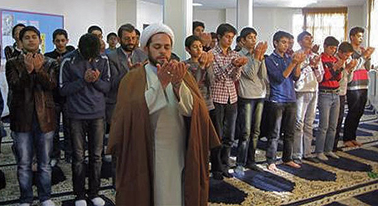 ستاد اقامه نماز آموزش‌ و پرورش به شورای عالی ارتقا یافت