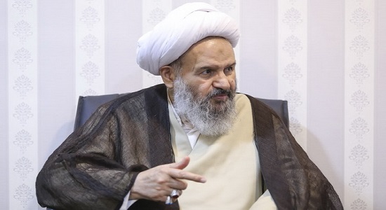 با تندی و بداخلاقی نمی‌شود نوجوان و جوان را مسجدی کرد