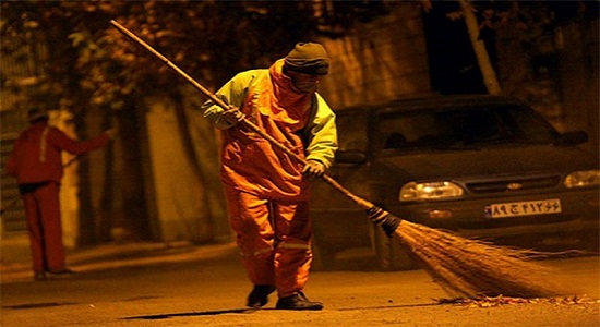 برای نماز خواندن باید مثل یک چریک رفتار کنیم