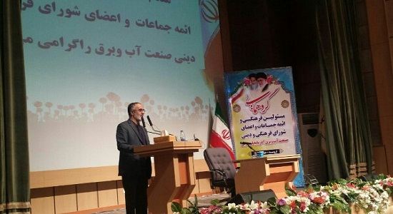 نماز موجب غنای نفس می‌شود