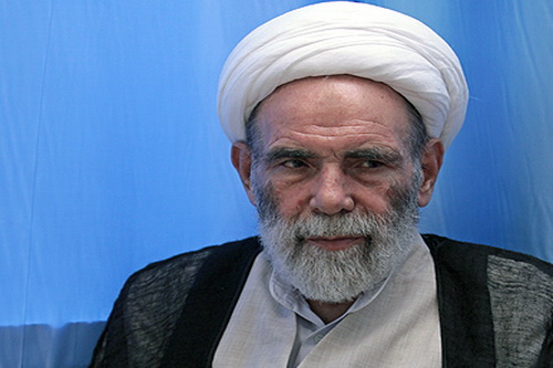امام خامنه ای در منزل آیت الله آقا مجتبی تهرانی (به مناسبت سالگرد رحلت این عالم ربانی)